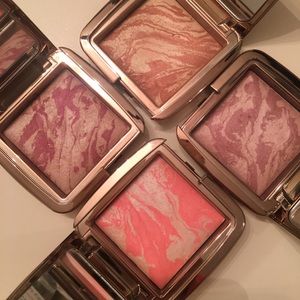 Hourglass Makeup - Hourglass Ambient Lighting Blush Hourglass Makeup - Hourglass Ambient Lighting Blush